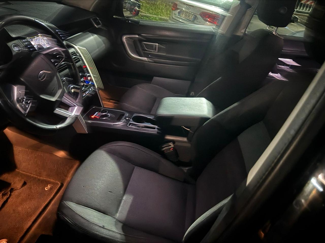 Land Rover Discovery Sport 2.0 TD4 150 CV SE