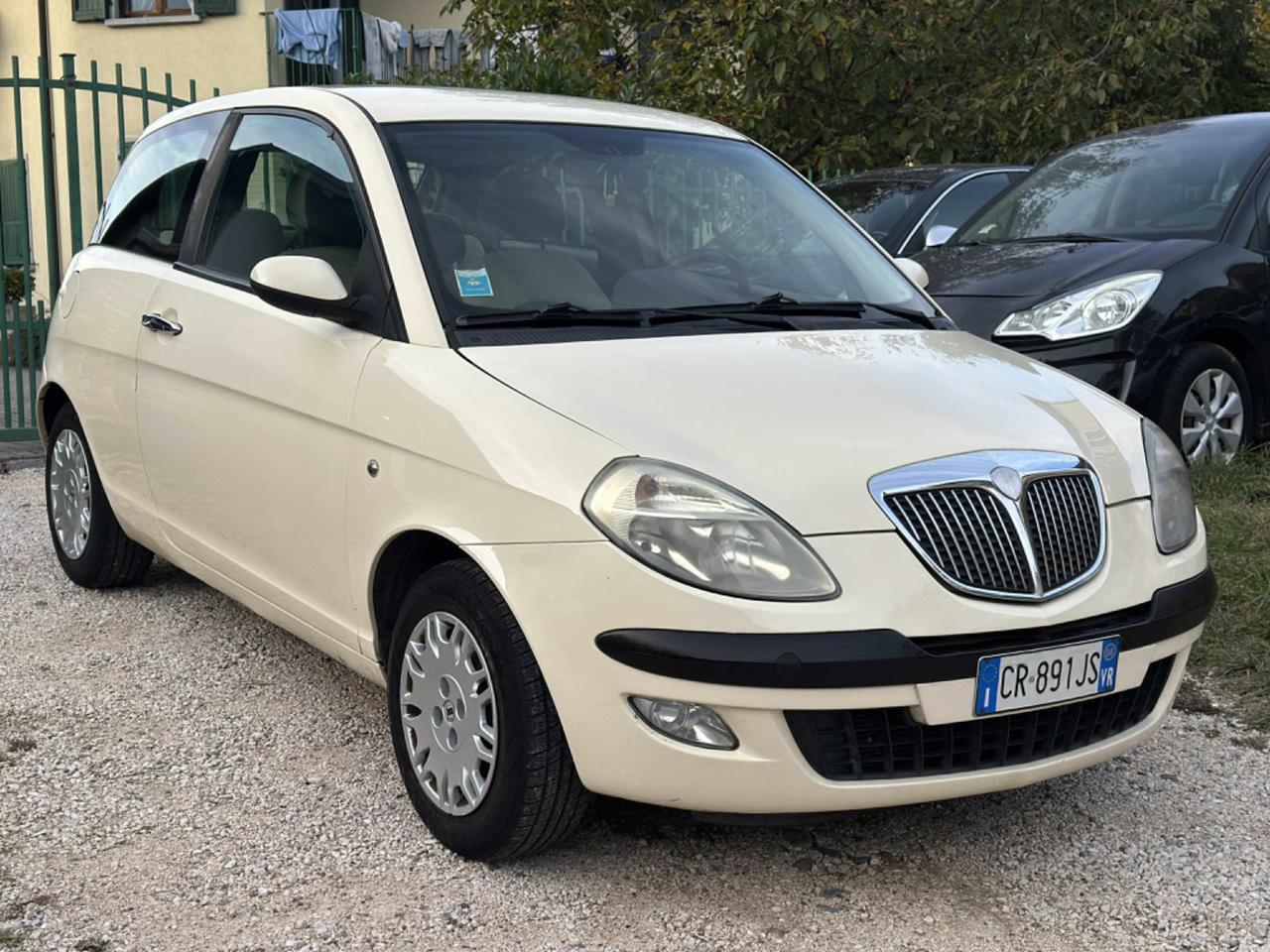 Lancia YPSILON 1.3 MULTIJET 16V KMCERT GARANZ UNICOPR