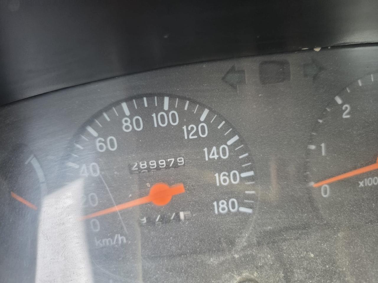 Mitsubishi l 200