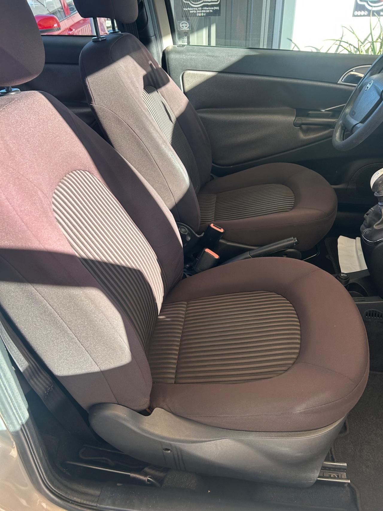 Lancia Ypsilon 1.4 Elle Ecochic GPL