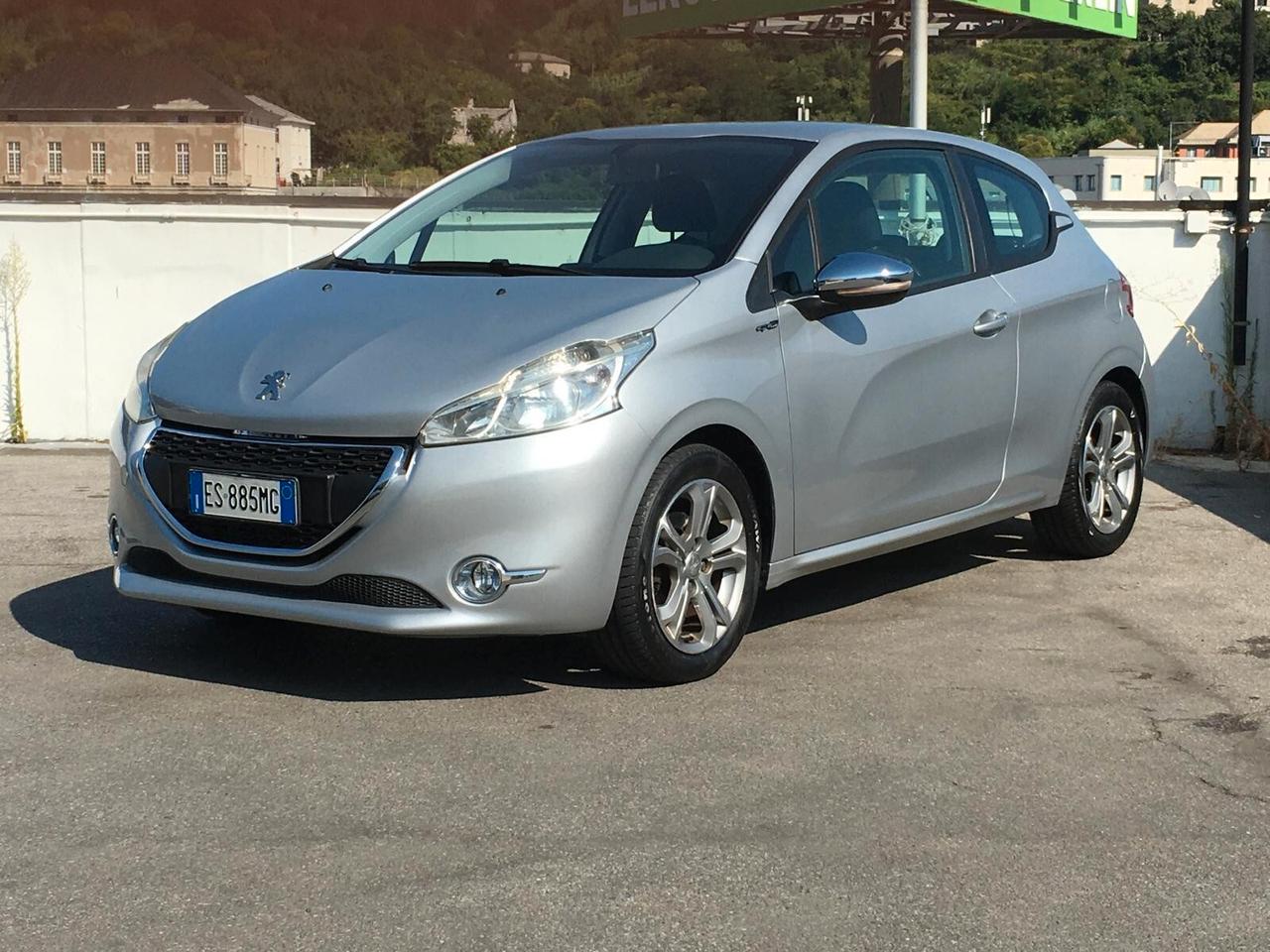 PEUGEOT 208 1.0 Gt-LINE 3p