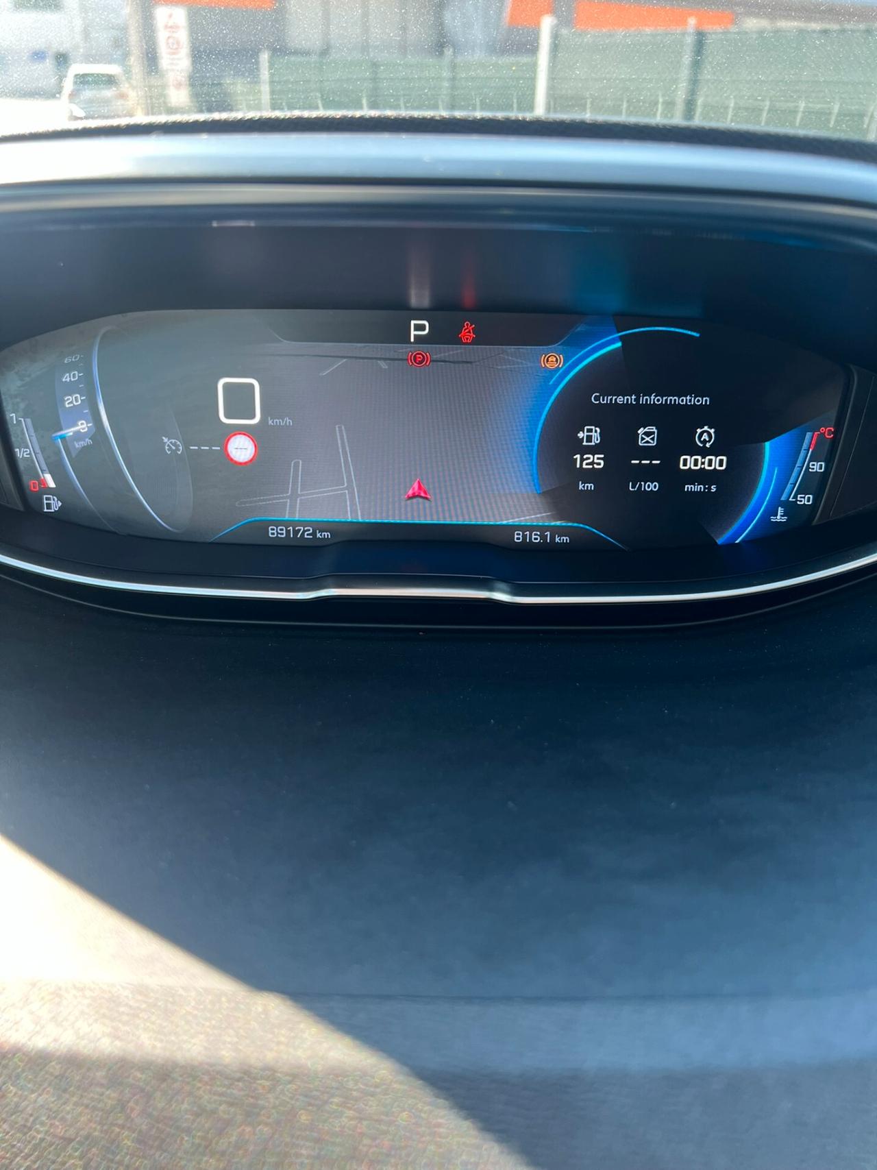 Peugeot 3008 BlueHDi 130 S&S EAT8 Allure