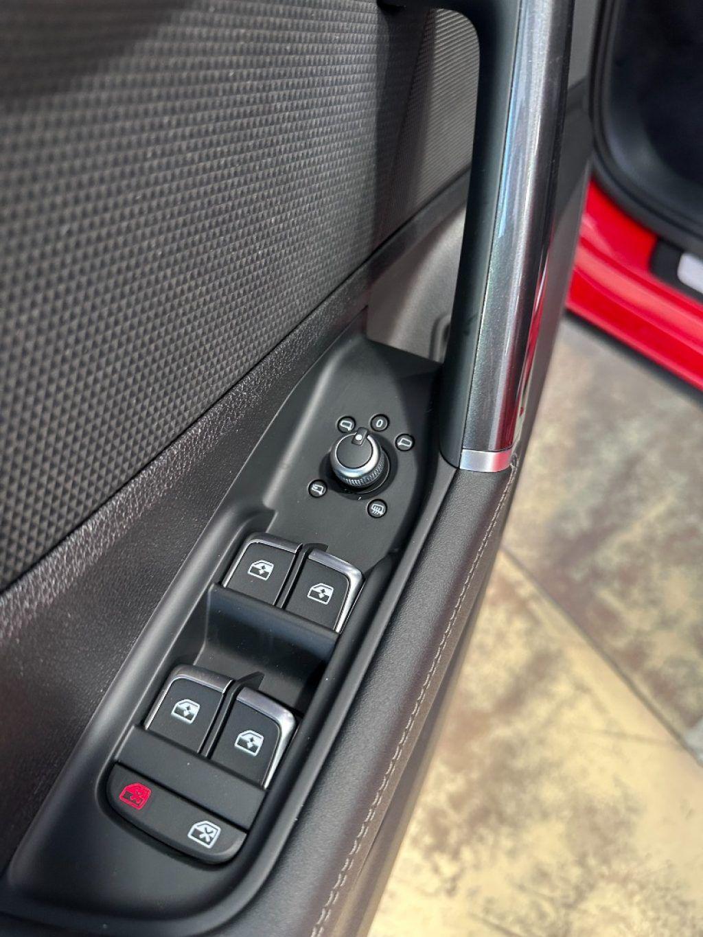 Audi SQ2 TFSI quattro S tronic Sport Attitude-19"-Tetto-IVA