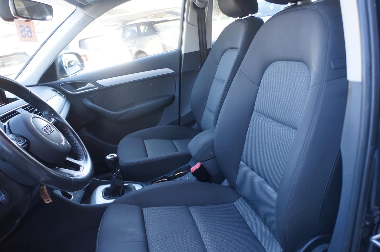 Audi Q3 2.0 TDI 120 CV Business