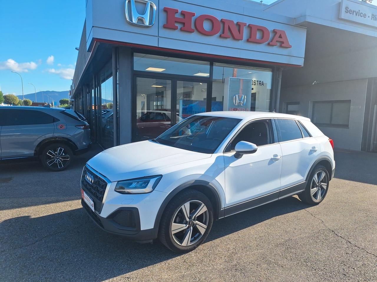Audi Q2 30 TFSI Business