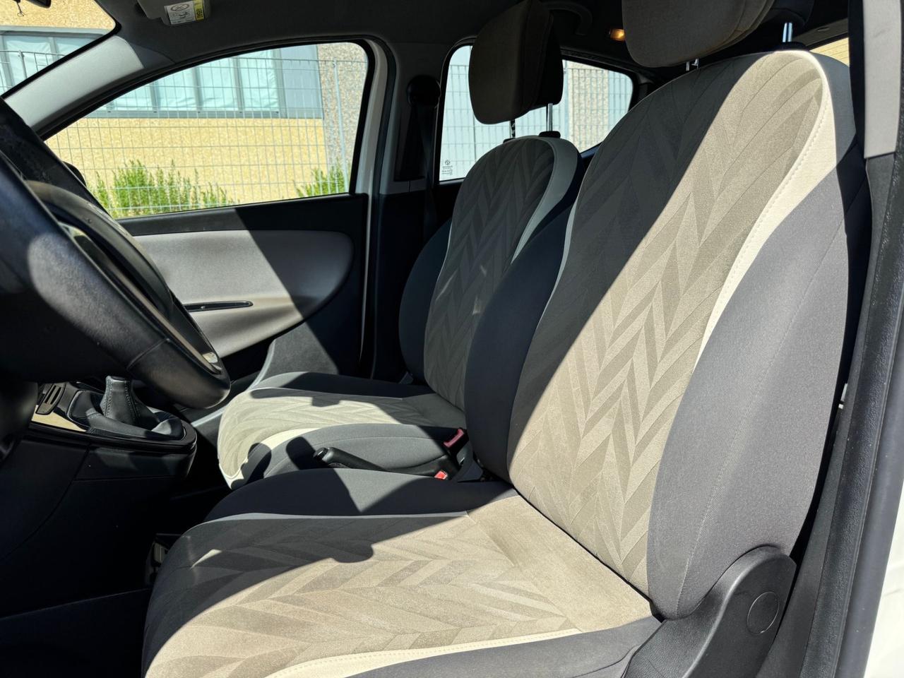 Lancia Ypsilon 1.2 benzina/GPL Ecochic Gold