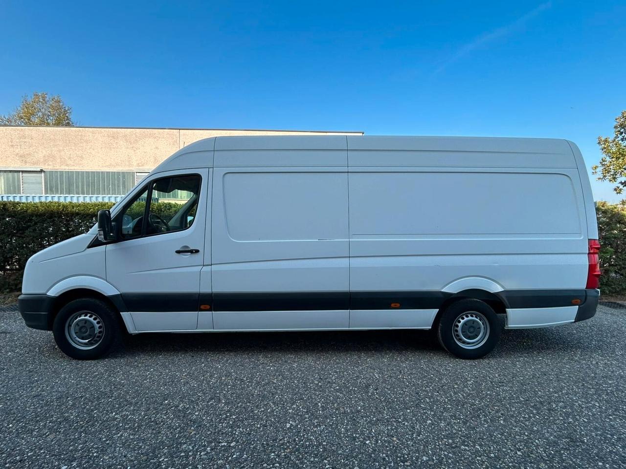 Volkswagen Crafter 35 2.0 TDI 100KW P.L. T.A.