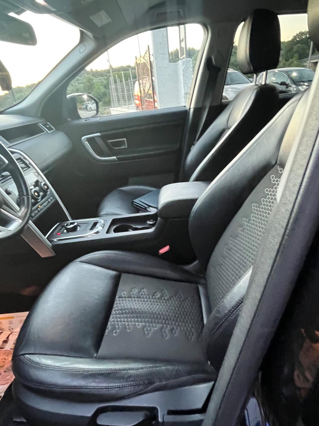 Land Rover Discovery Sport 2.0 TD4 150 CV SE