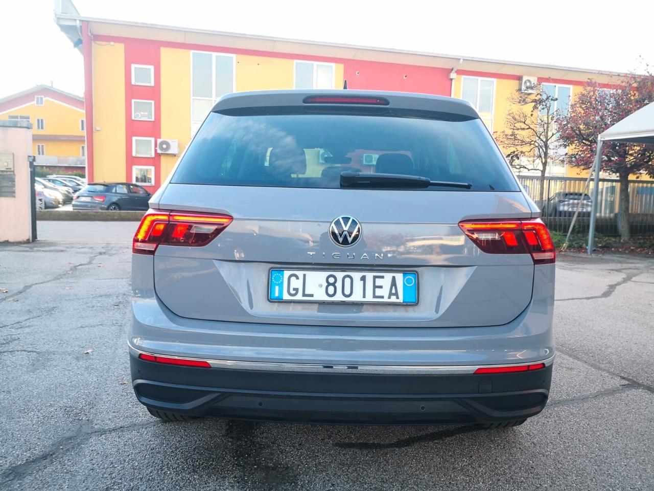 Volkswagen Tiguan 2.0 TDI 150 CV SCR DSG Life ***COCKPIT DISPLAY***