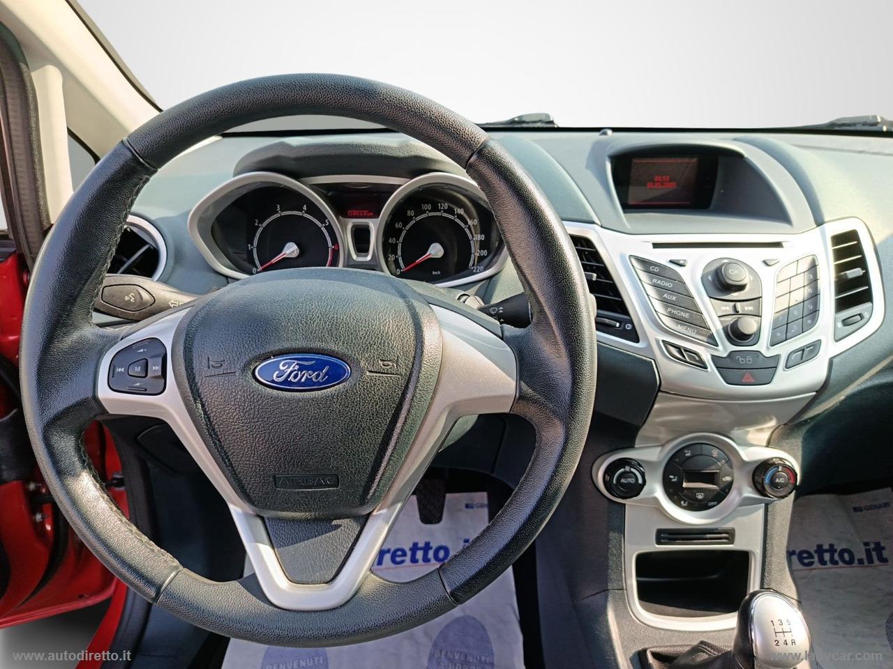 FORD Fiesta 1.2 82 CV 3p. Titanium