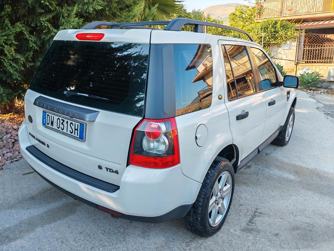 Land Rover Freelander 2.2 TD4 S.W. S