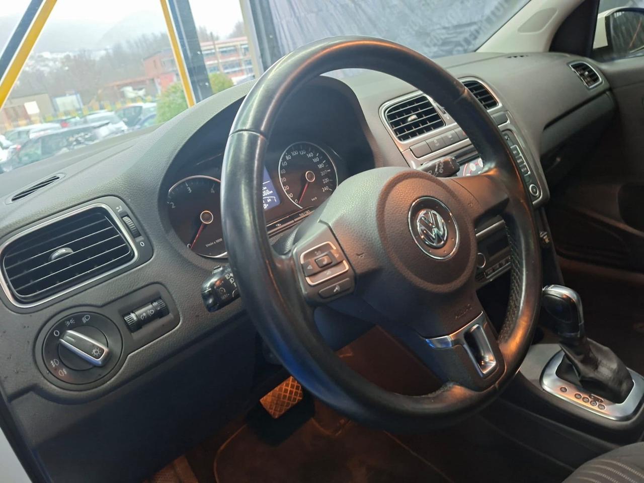 Volkswagen Polo 1.6 TDI 90CV DSG 5 porte Highline tetto full