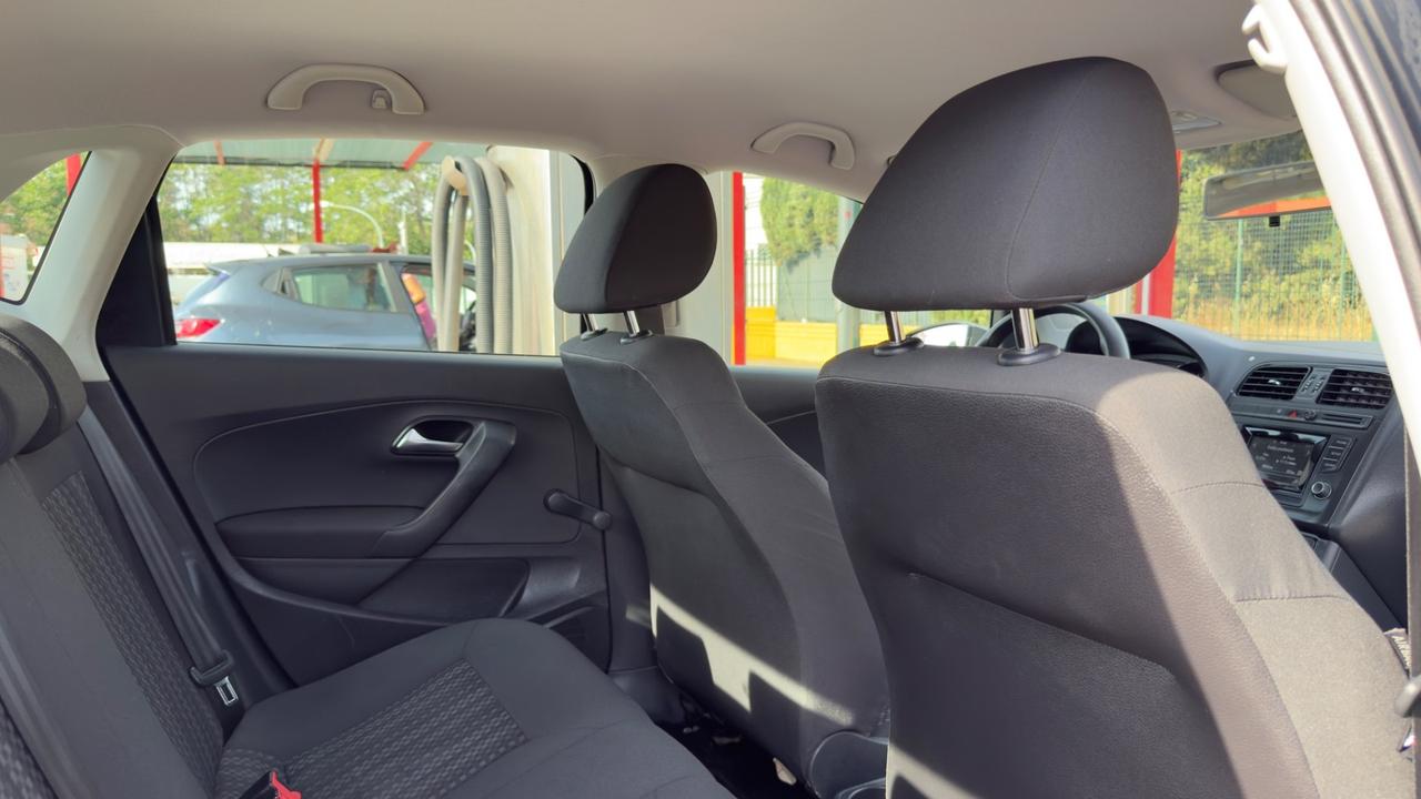 Volkswagen Polo 1.0 MPI 5p. Trendline 2015