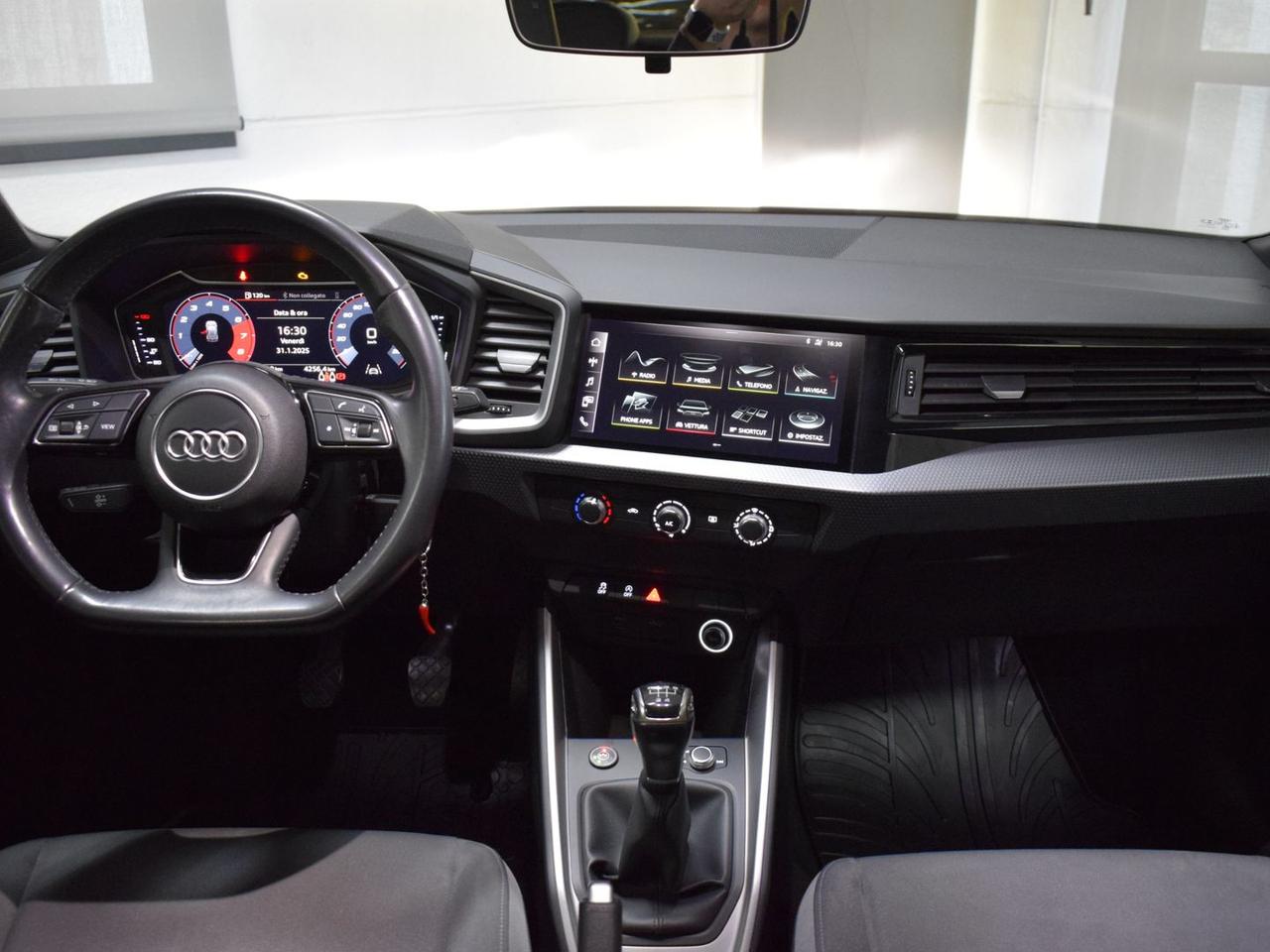 Audi A1 1.0 25 TFSI GPL Business