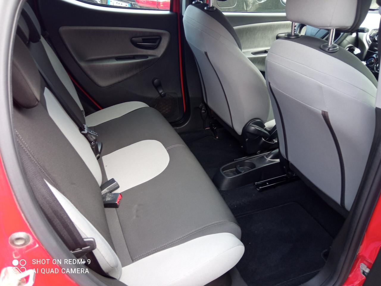 Lancia Ypsilon 1.2 69 CV 5 porte Ecochic Gold