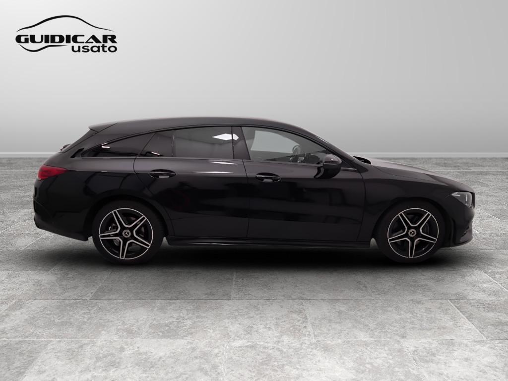 Mercedes-Benz CLA Sh.Brake - X118 - CLA Shooting Brake 200 d Premium auto