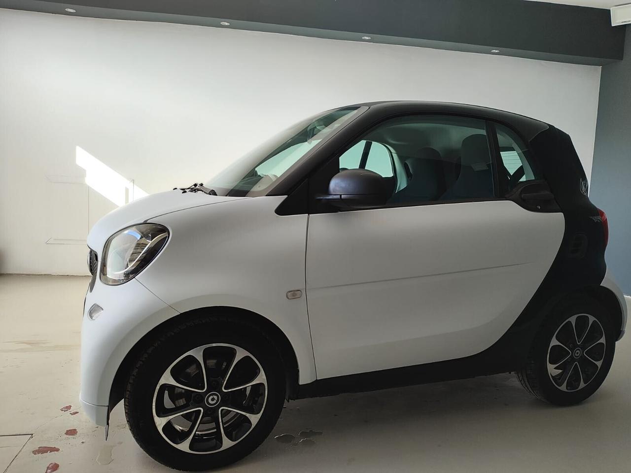 Smart ForTwo 70 1.0 unico proprietario permuto