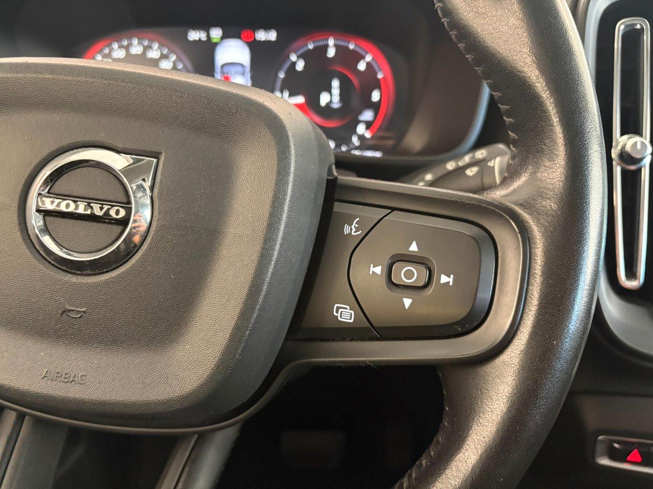 Volvo XC40 2.0 d3 Momentum geartronic