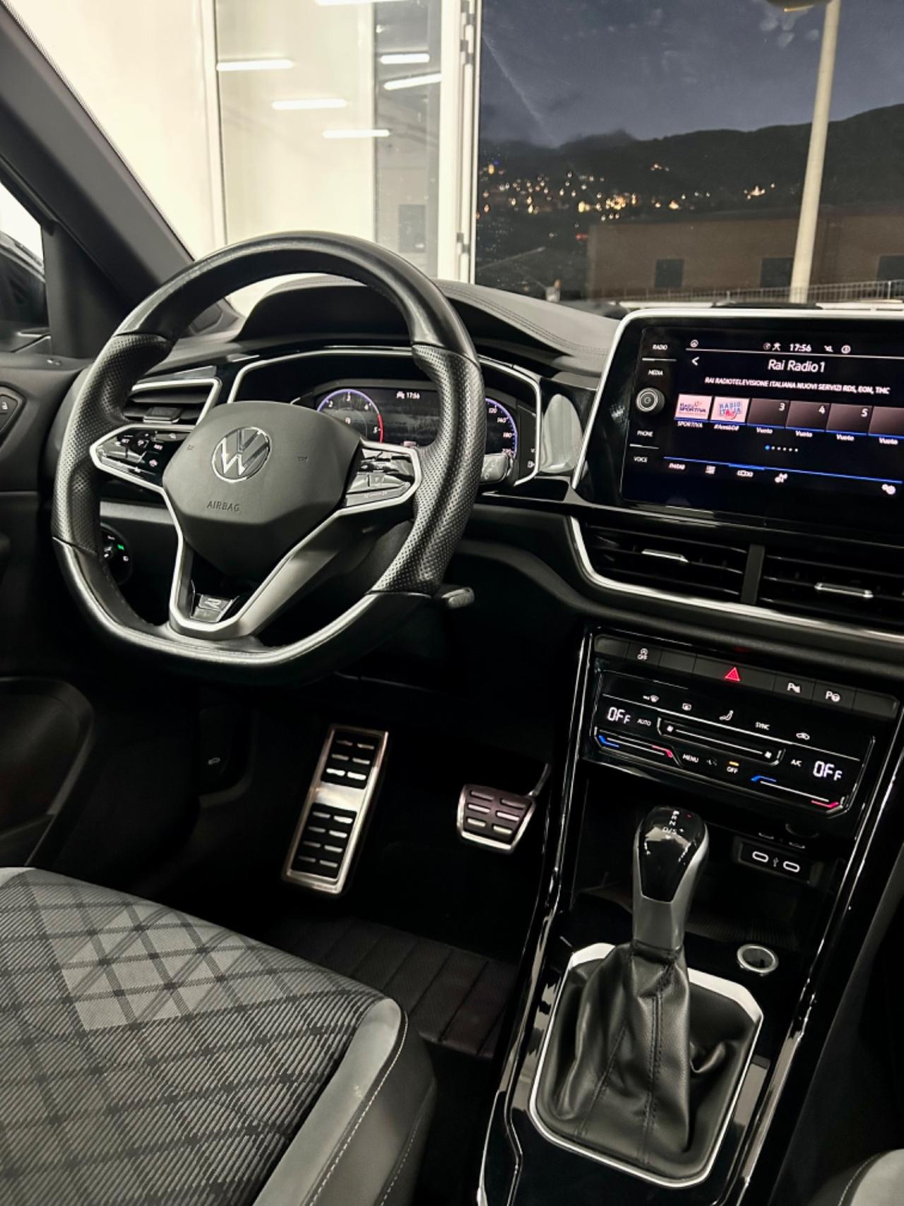 Vw T-Roc 2.0 TDI 150 CV DSG R-Line FINANZIABILE