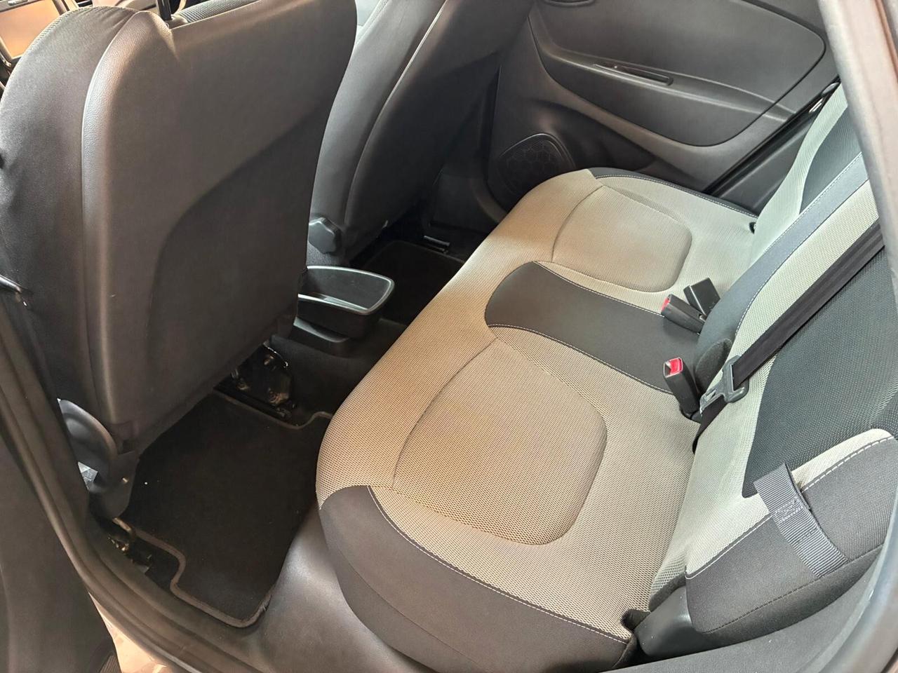 Renault Captur 1.5dCi 90CV perfetta garantita-2017