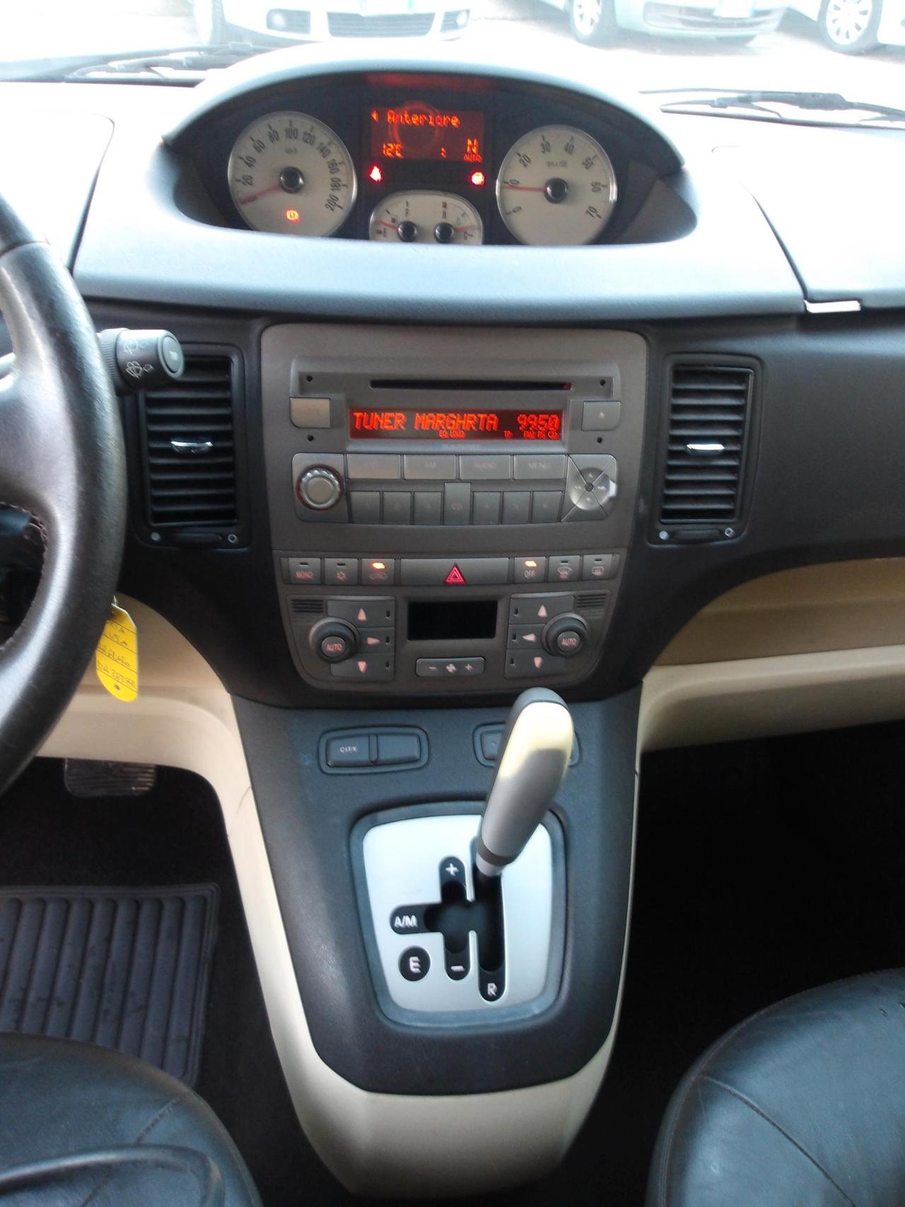 Lancia Musa 1.4 16v Platino *CAMBIO AUTOMATICO*