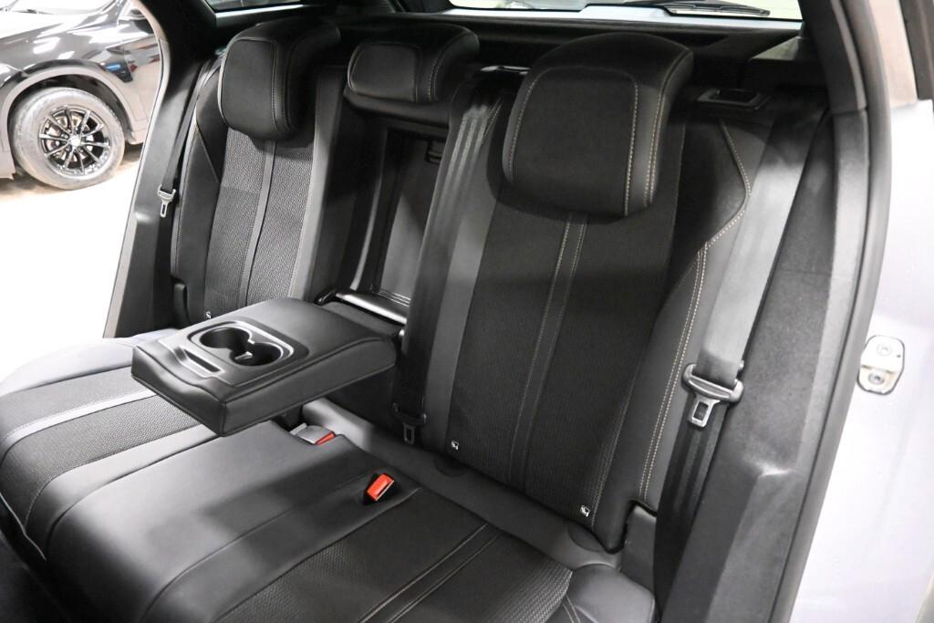 Peugeot 3008 1.2 PURETECH TURBO 130CV 6M. SeS GT ( FARI LED - I-COCKPIT ADAPTIVE CRUISE NAVI MIRROR )