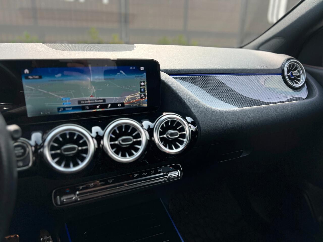 Mercedes-benz GLA 200 200d 2.0 150cv PREMIUM UNICOPROPRIETARIO IVA ESPOSTA