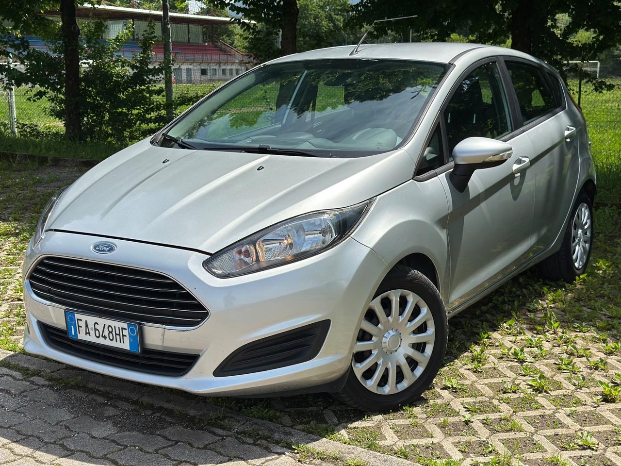 Ford Fiesta 1.5 TDCi 75CV 5 porte Black & White Edition