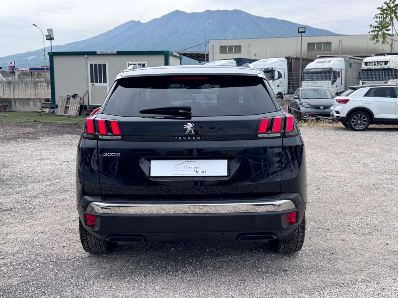 Peugeot 3008 BlueHDi 130 S&S Crossway