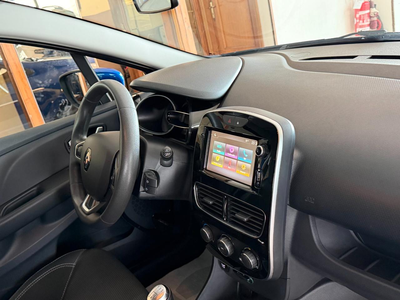 Renault Clio 1.5 DCI 90 cv. BUSINESS (Nav)