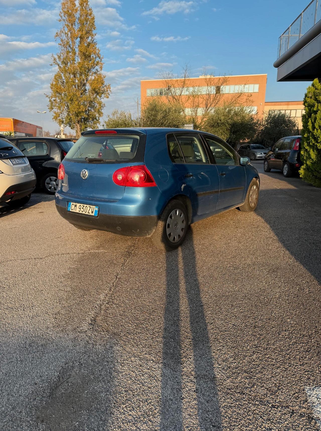 Volkswagen Golf 1.4 16V 5p. Trendline