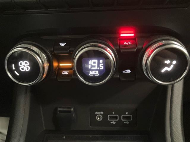 RENAULT Captur 1.6 E-Tech hybrid Techno Fast Track 145cv auto