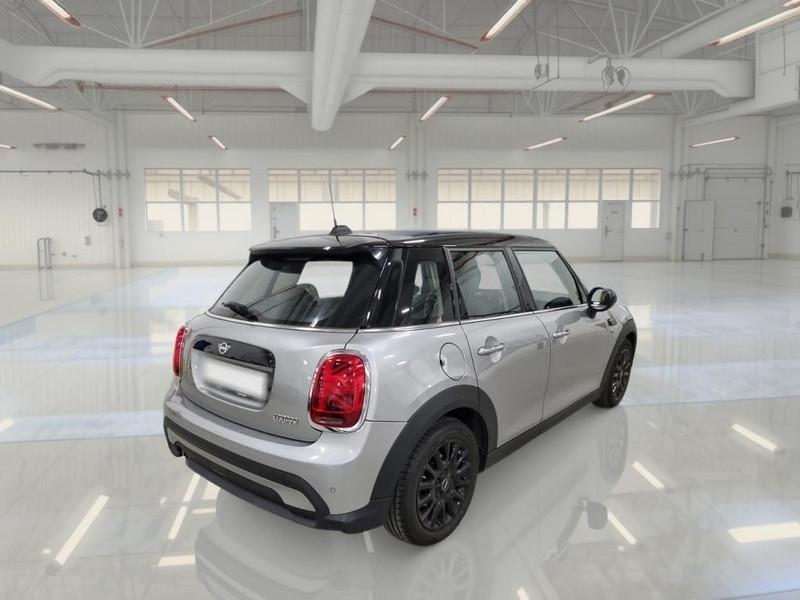 MINI COOPER CLASSIC AUTO 5 PORTE BERLINA