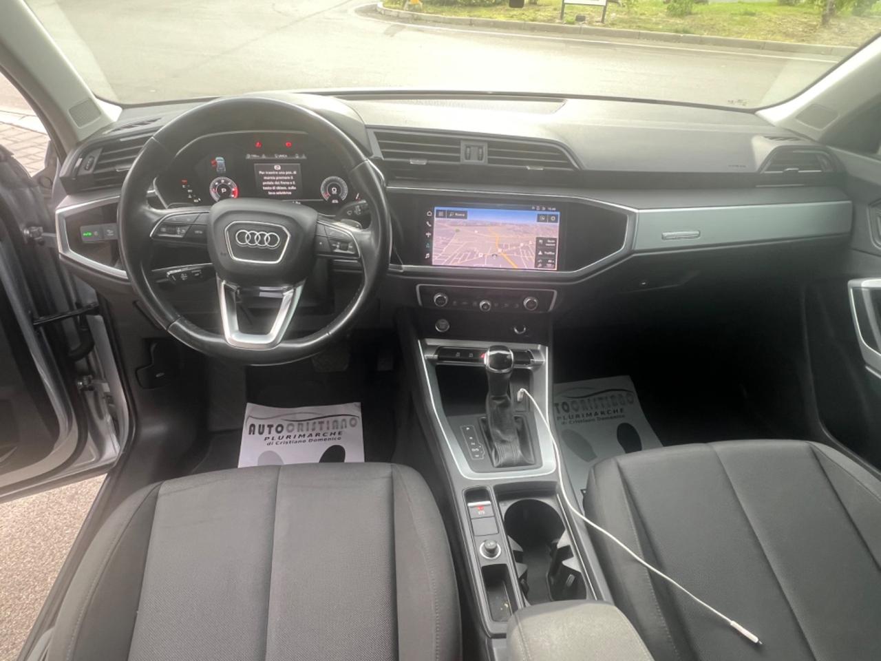 Audi Q3 35 TDI S tronic Business