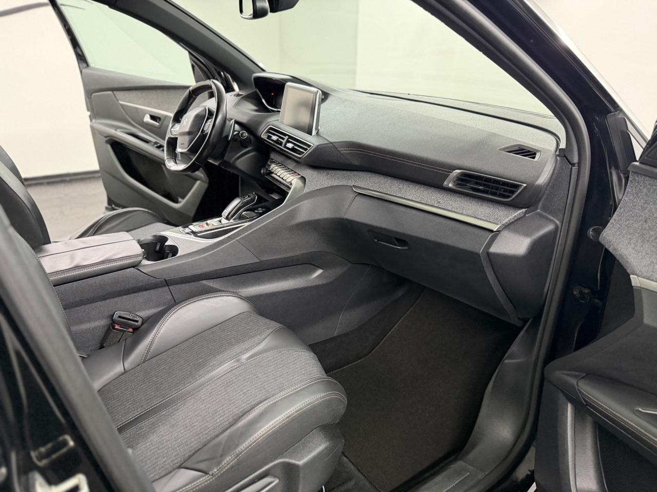 Peugeot 3008 (anno 2017)