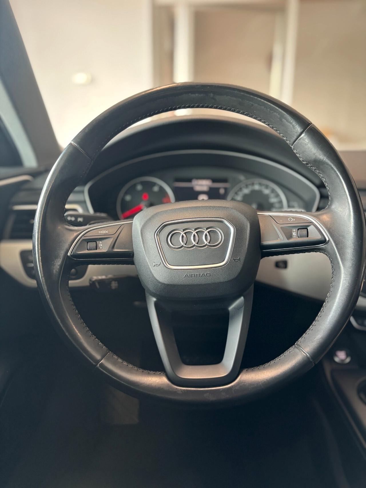 AUDI A4 Avant 2.0 tdi Business 150cv s-tronic