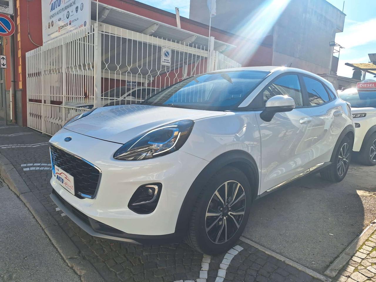 Ford Puma 1.0 EcoBoost Hybrid 125 CV S&S Titanium Design