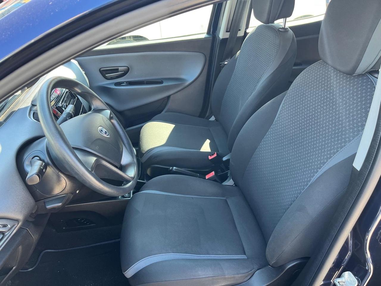 Lancia y -5P- 1.2 benz-km 65000-10/2016