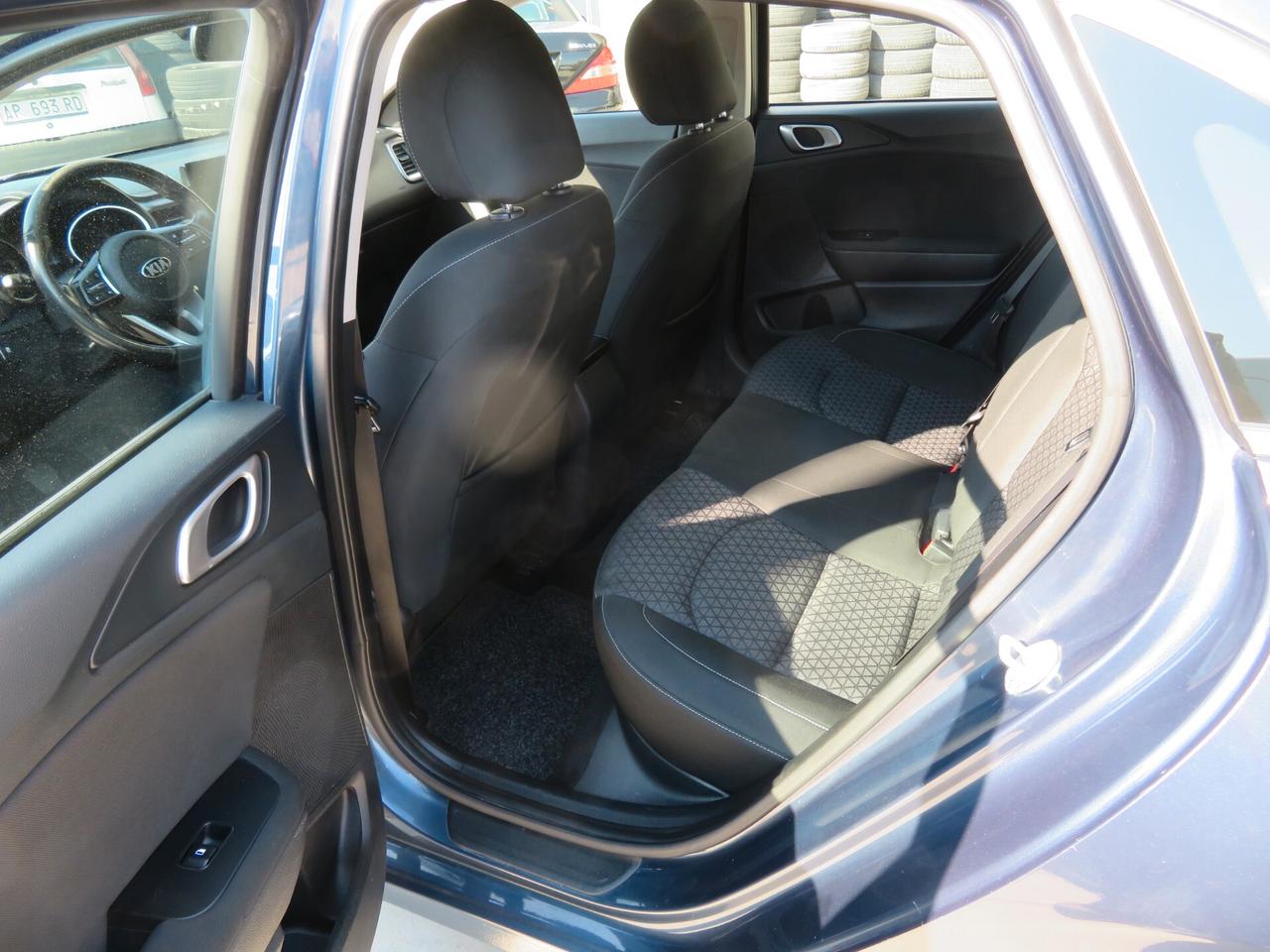 Kia Ceed 1.4 MPi GPL SW Business Class