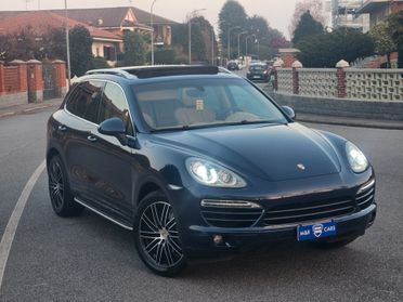 Porsche Cayenne 3.0 Diesel 245cb TETTO/PEDANE