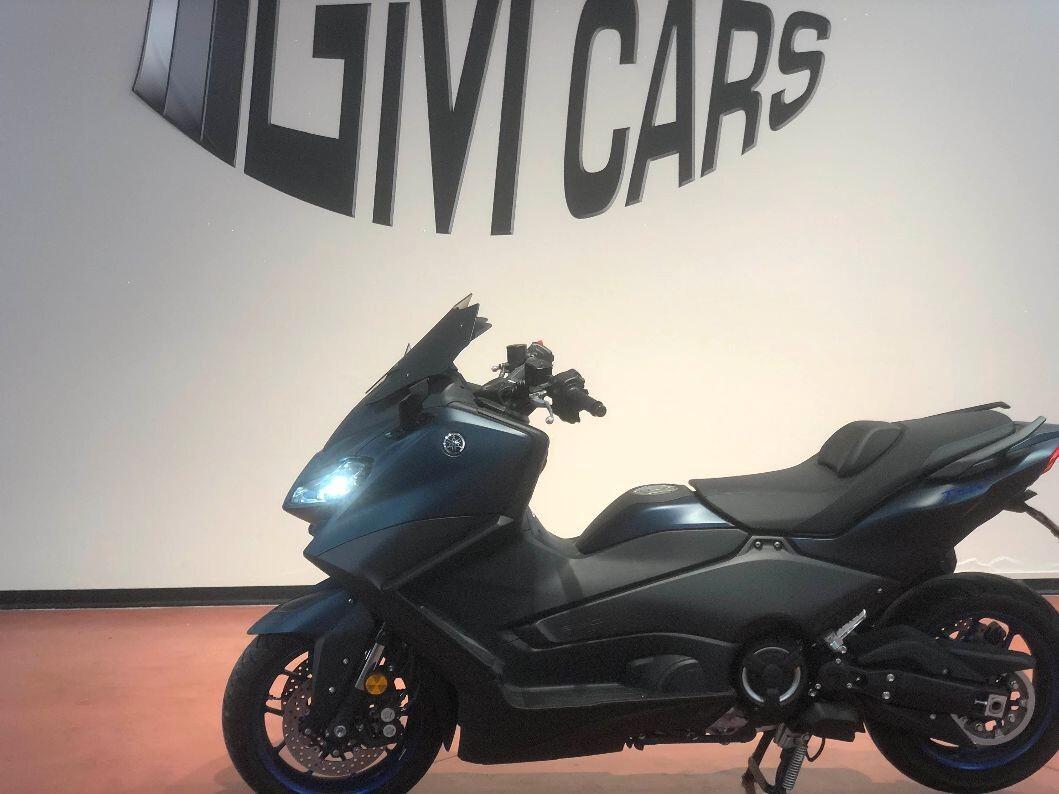 Yamaha TMAX 560