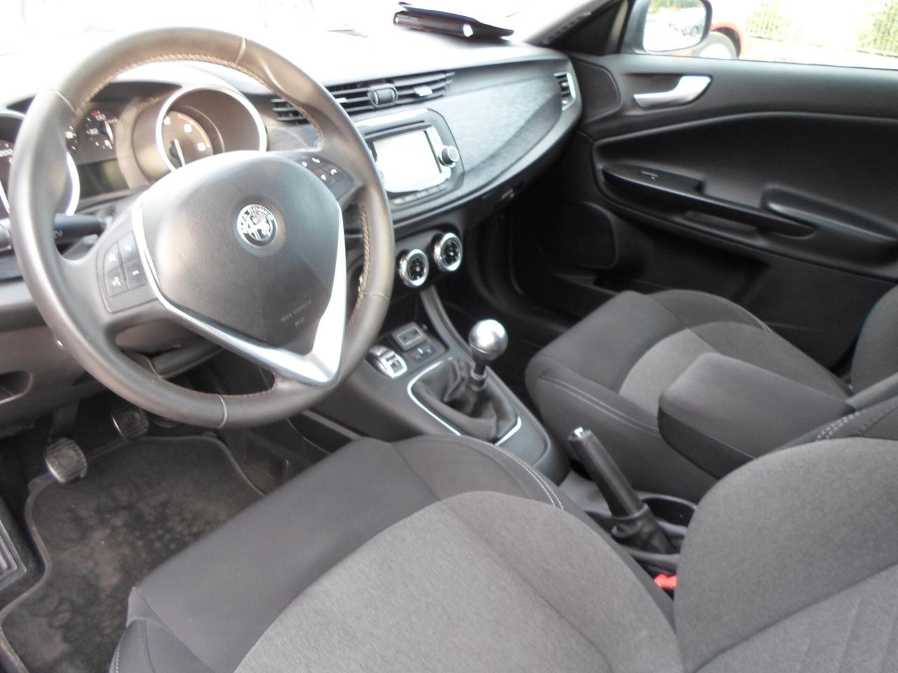 Alfa Romeo Giulietta 1.6 JTDm TCT 120 CV Business