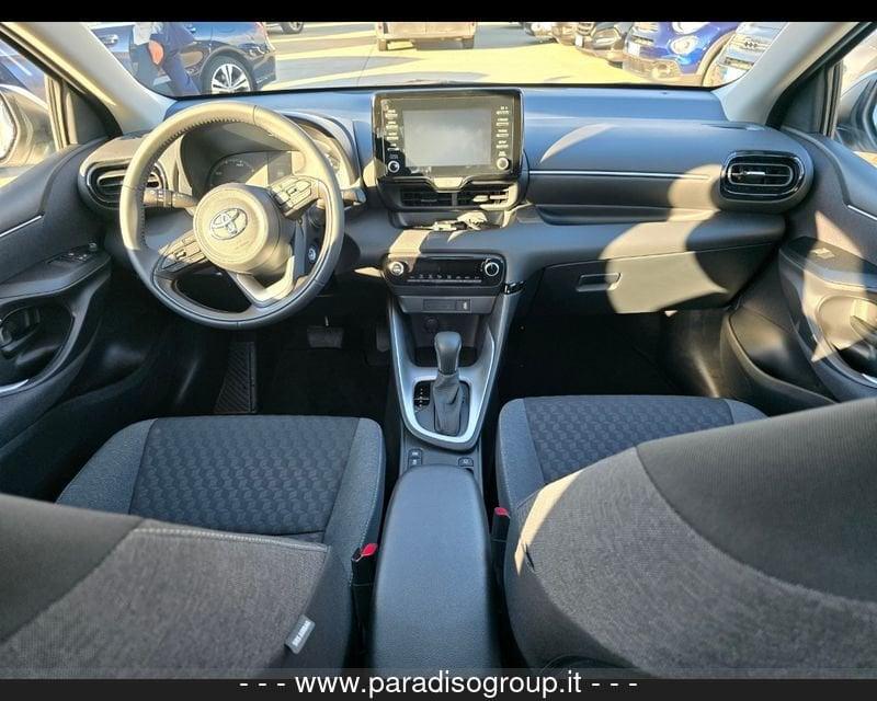 Toyota Yaris IV 2020 1.5h Business