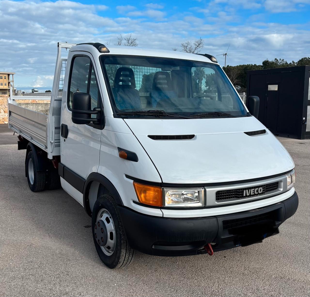 IVECO 35 C 11
