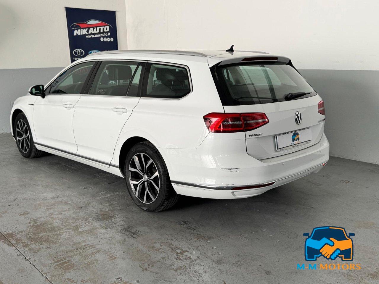 Volkswagen Passat Variant 2.0 tdi Highline 4motion 150cv UNICOPRO TAGLIANDI VW