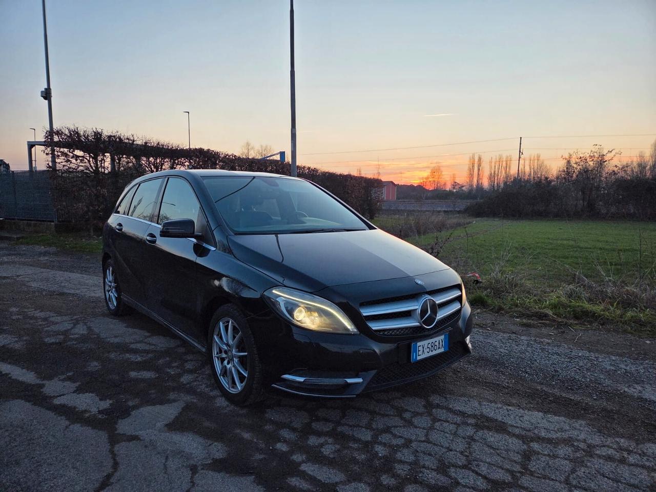 Mercedes-benz B 200 CDI Automatic Premium