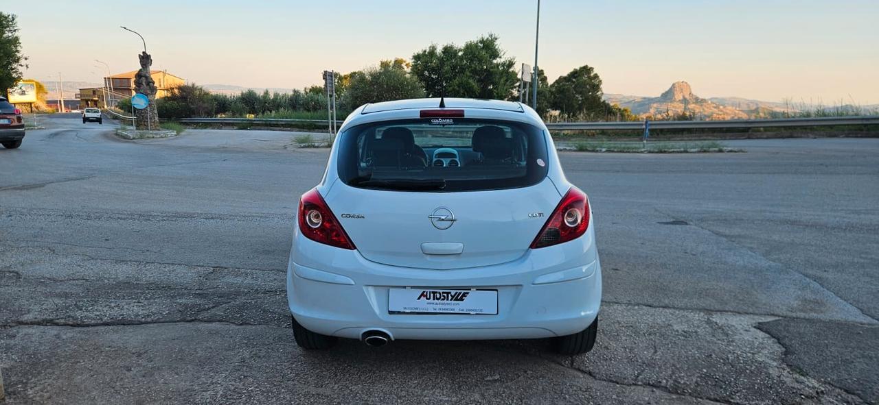 Opel Corsa 1.3 CDTI 90CV 3 porte Cosmo