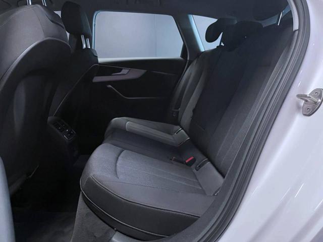 AUDI A4 Avant 30 TDI 136 CV S tronic Business Advanced