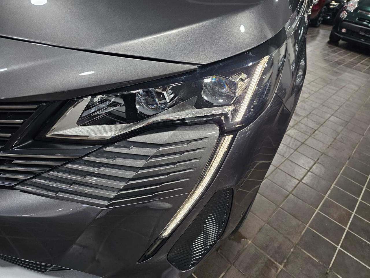 NUOVA PEUGEOT 3008 GT LINE 1.5 BLUE HDI 131CV EAT8 - COME NUOVA