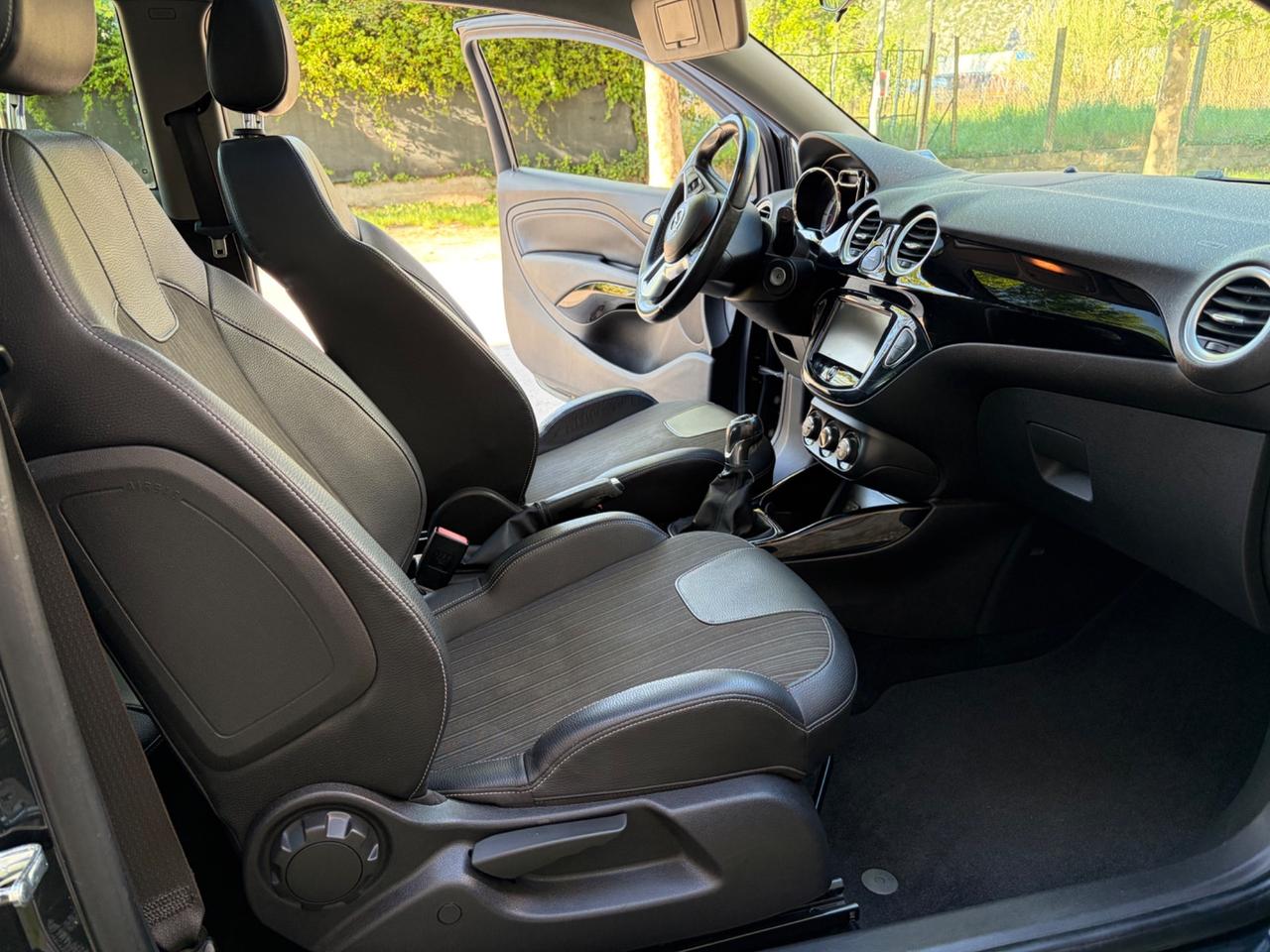 Opel Adam 1.2 70 CV